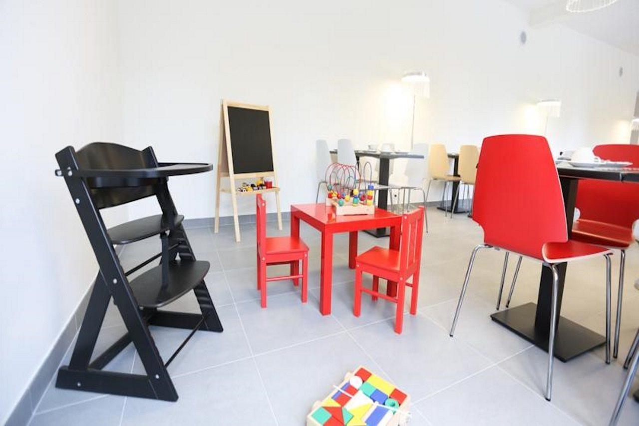 Hotel Des Inventions Ecublens  Ngoại thất bức ảnh
